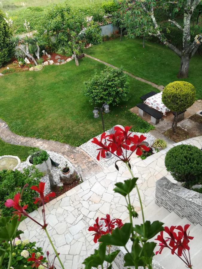 Apartmani Villa Otilija Poreč Eksteriør bilde