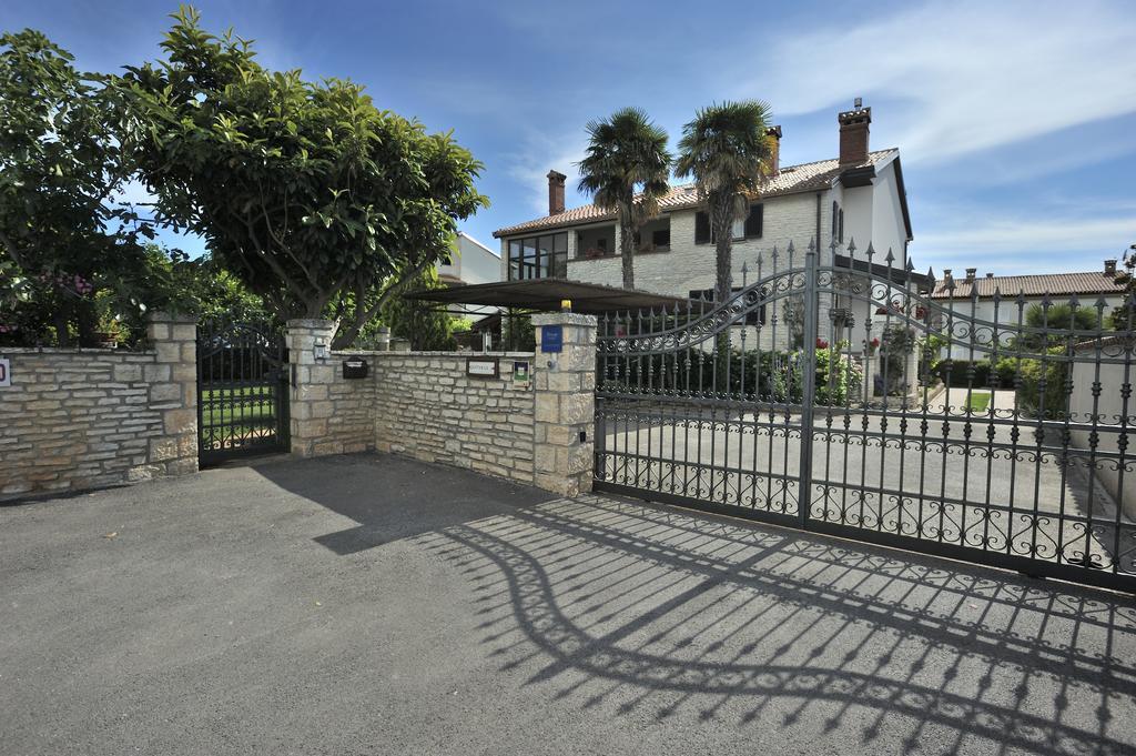 Apartmani Villa Otilija Poreč Eksteriør bilde