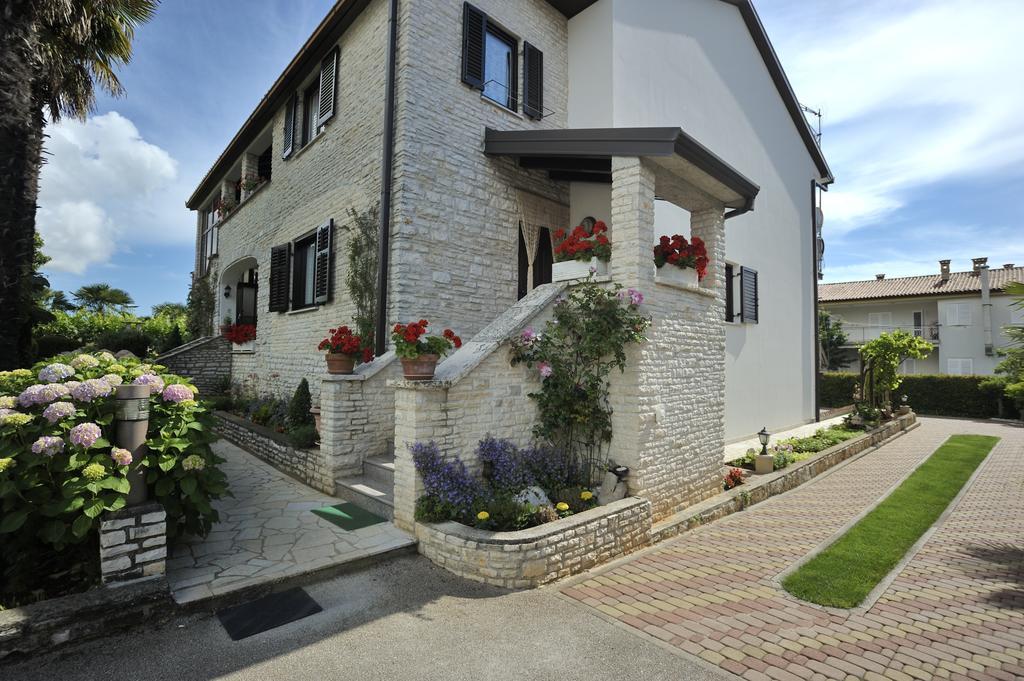 Apartmani Villa Otilija Poreč Eksteriør bilde