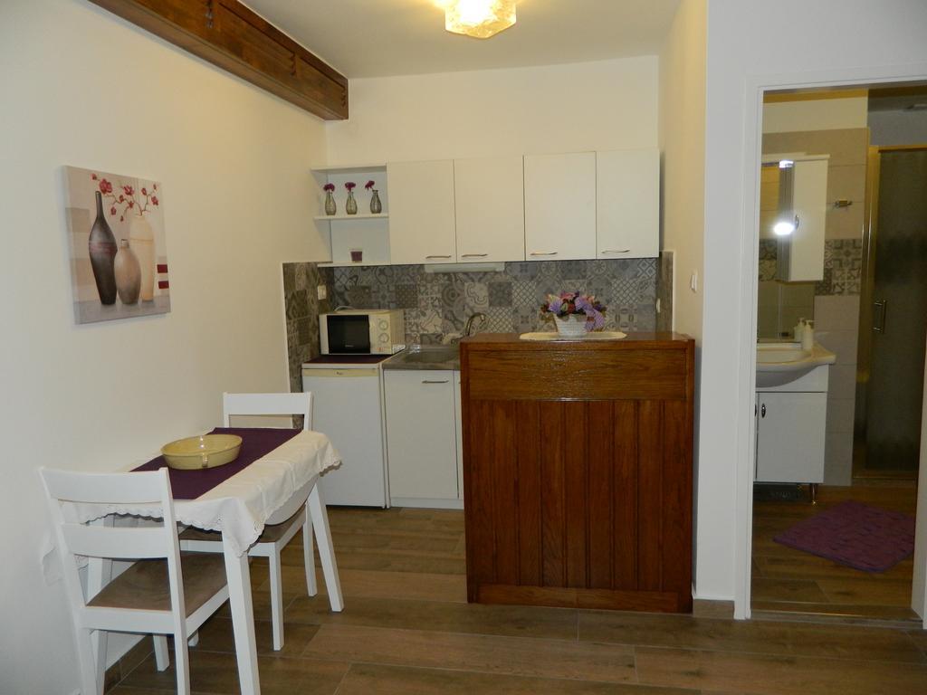 Apartmani Villa Otilija Poreč Eksteriør bilde