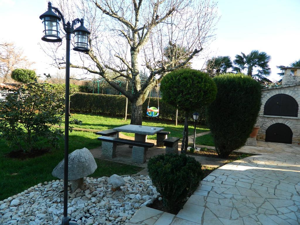 Apartmani Villa Otilija Poreč Eksteriør bilde