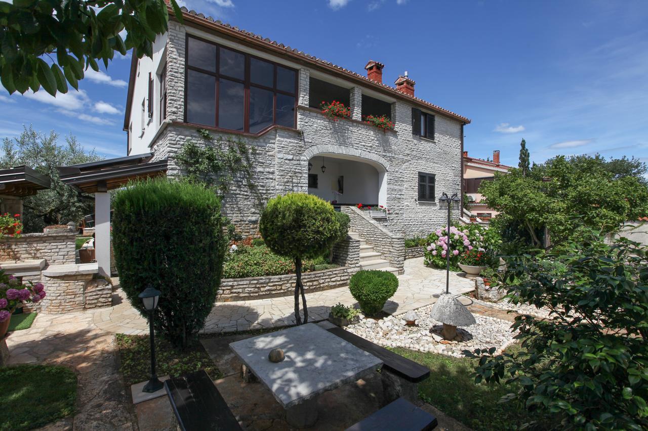 Apartmani Villa Otilija Poreč Eksteriør bilde