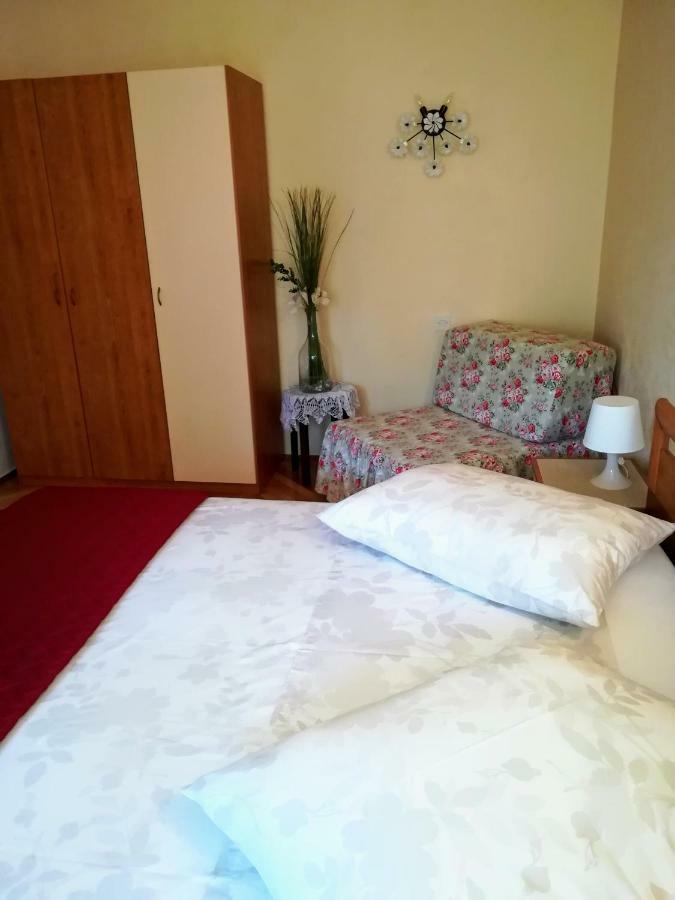 Apartmani Villa Otilija Poreč Eksteriør bilde